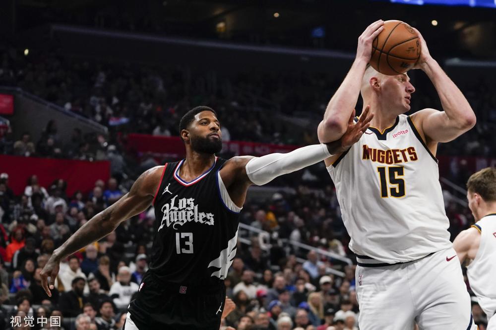 与巴特勒同 与巴特勒同