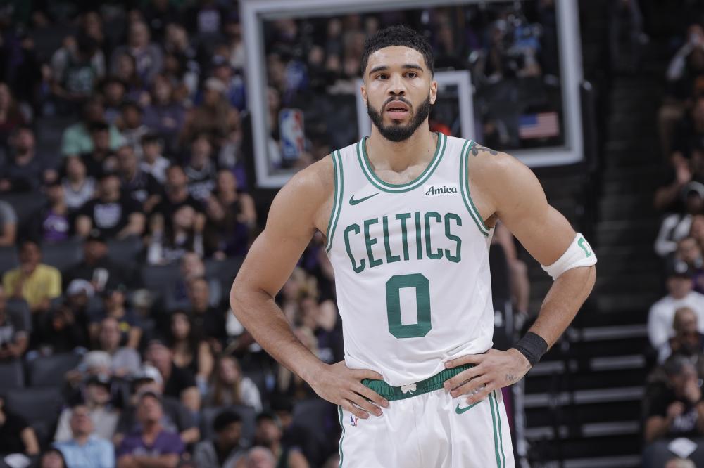 莱奥不仅仅 莱奥不仅仅